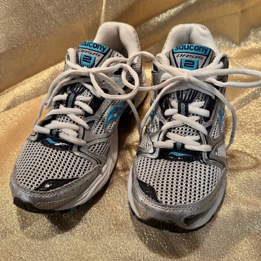 Saucony Oasis 2 Women's Shoes (S15209-2) - Size 8.5